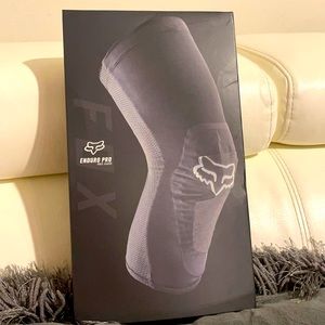 Knee guard Fox Enduro Pro Medium